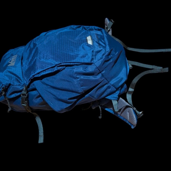 REI LINK HYDRO 15L / 2L BLADDER - DAY PACK, BACKPACK, BAG - Picture 3 of 10